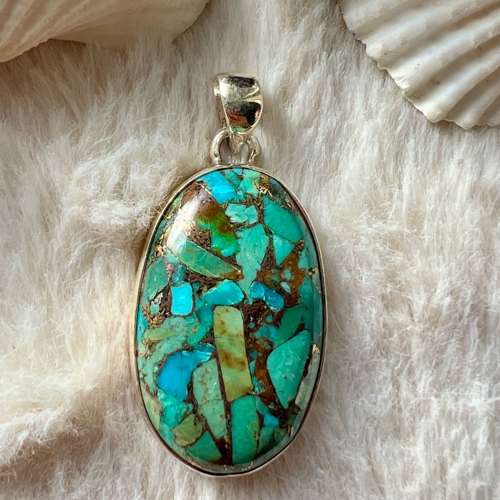 Turquoise Stearling Silver Pendant